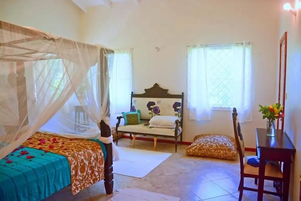 The Yellow Palm Soufrière Villa